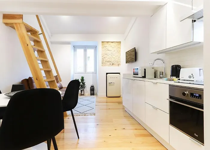 Apartment Charming Santos By Homing Lisbon